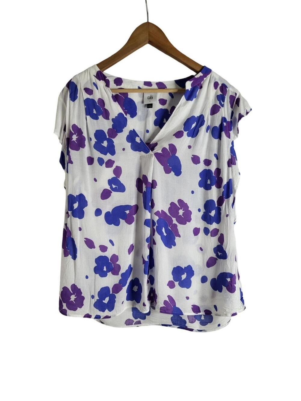 Cabi White And Purple Floral Violet Blouse With Flutter Sleeves Size Large